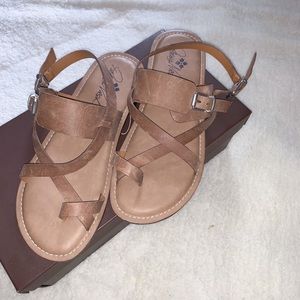 Patricia Nash Fidella Sandals Taupe Size 8